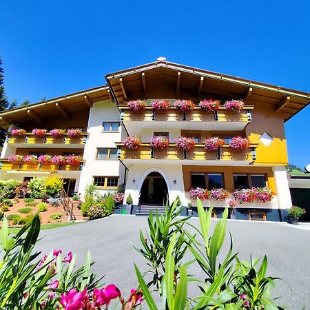 Zeitlos Apartments Gerlos Extérieur photo
